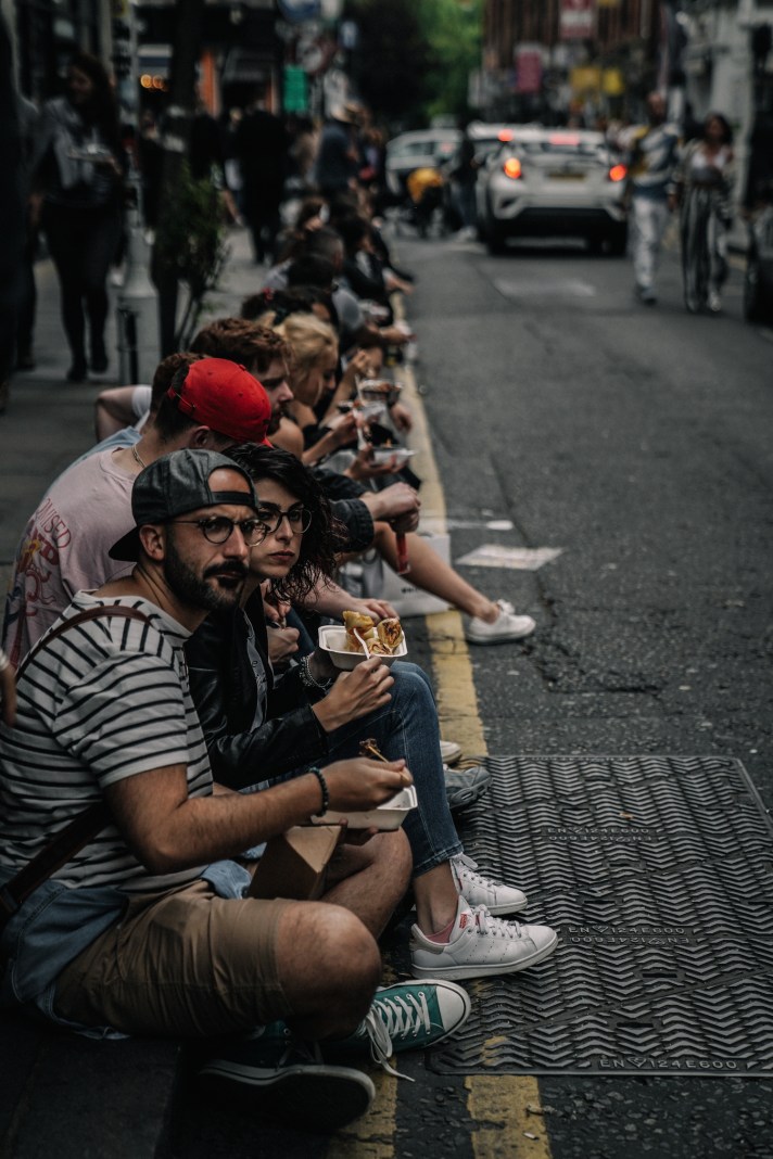 London---street-food-patrons