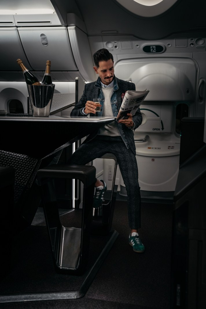 Virgin-Atlantic-Upper-Class-Bar